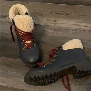 New without box Shoe Dazzle Boot